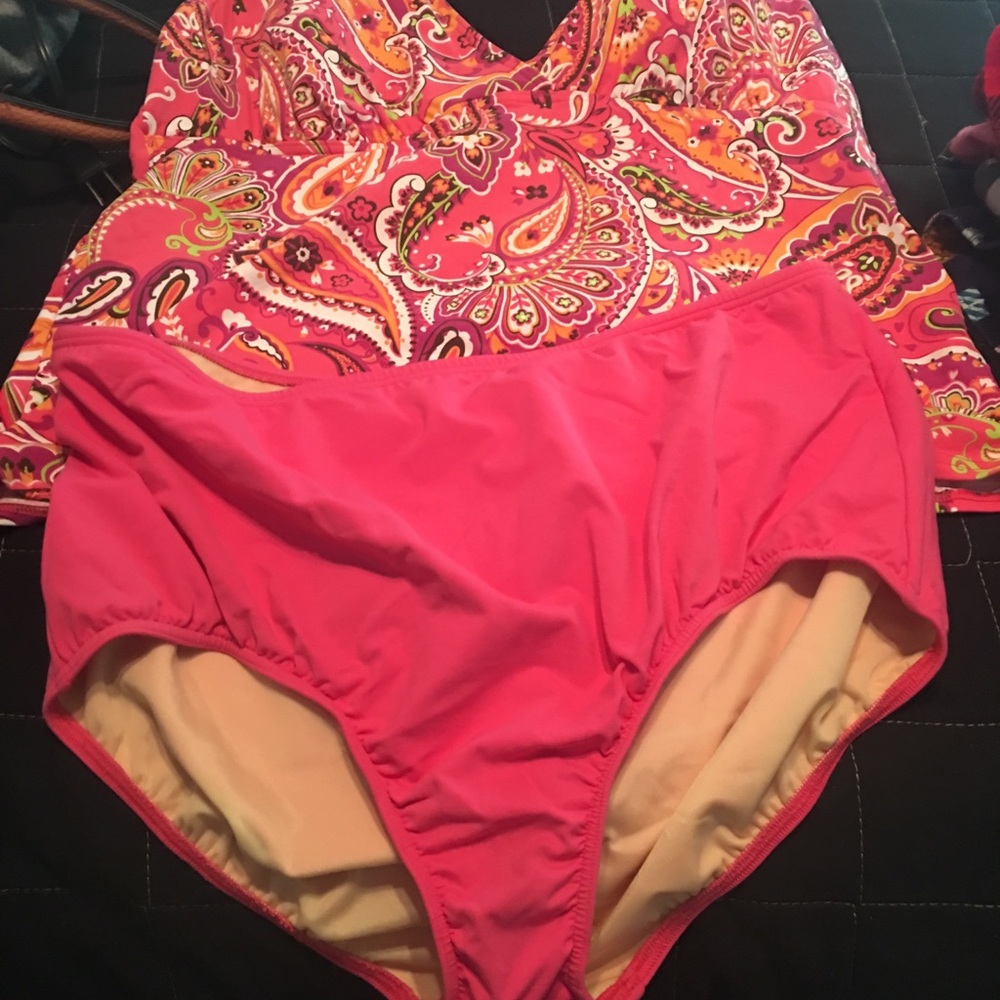 Barely worn 2 piece